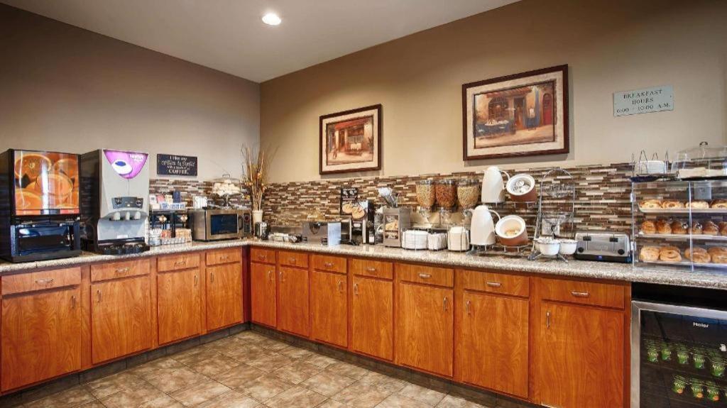 Americas Best Value Inn Монро Екстер'єр фото